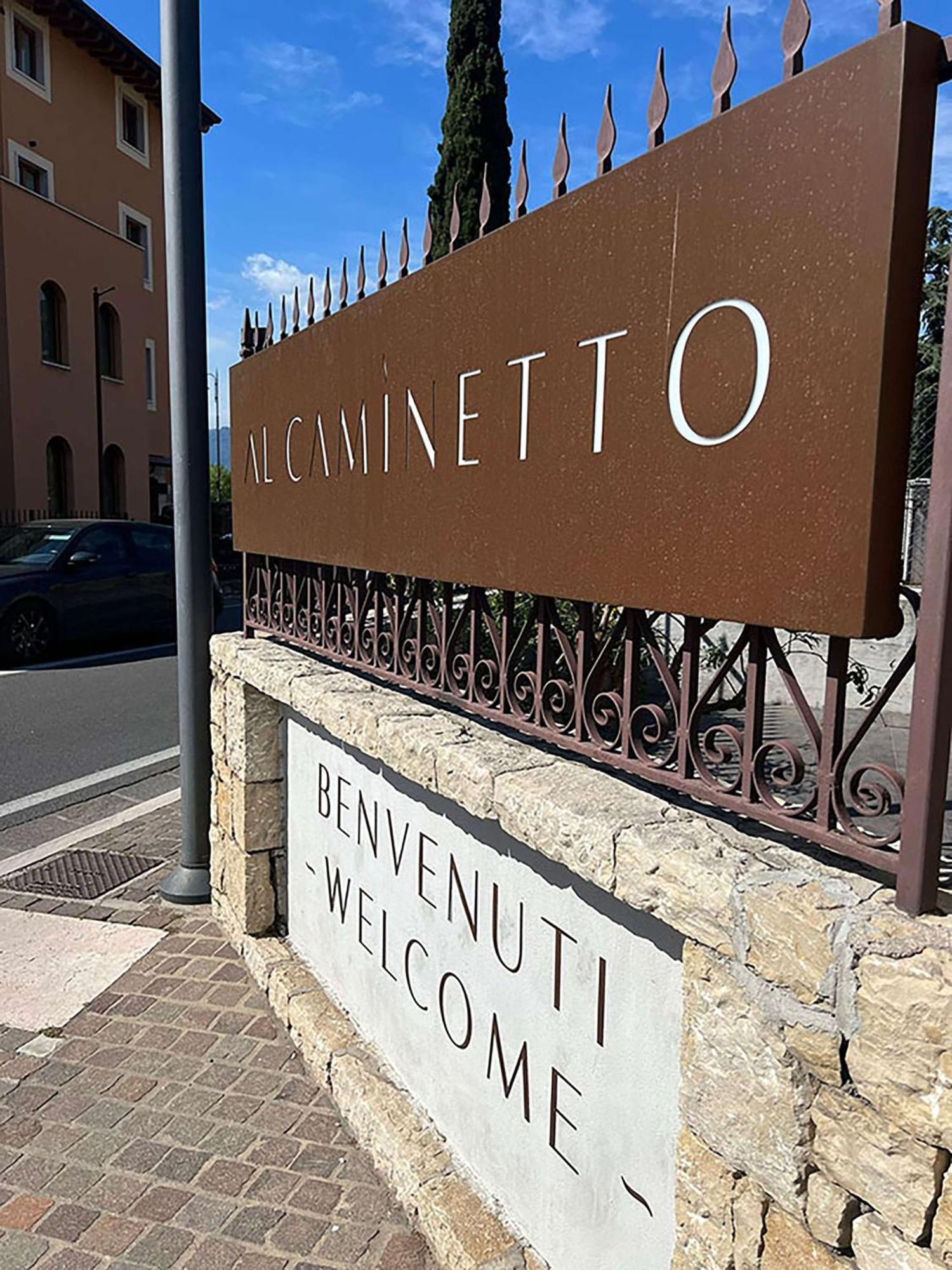 Hotel Ristorante Al Caminetto Worldhotels Crafted Adults Only Torri Del Benaco Exterior foto
